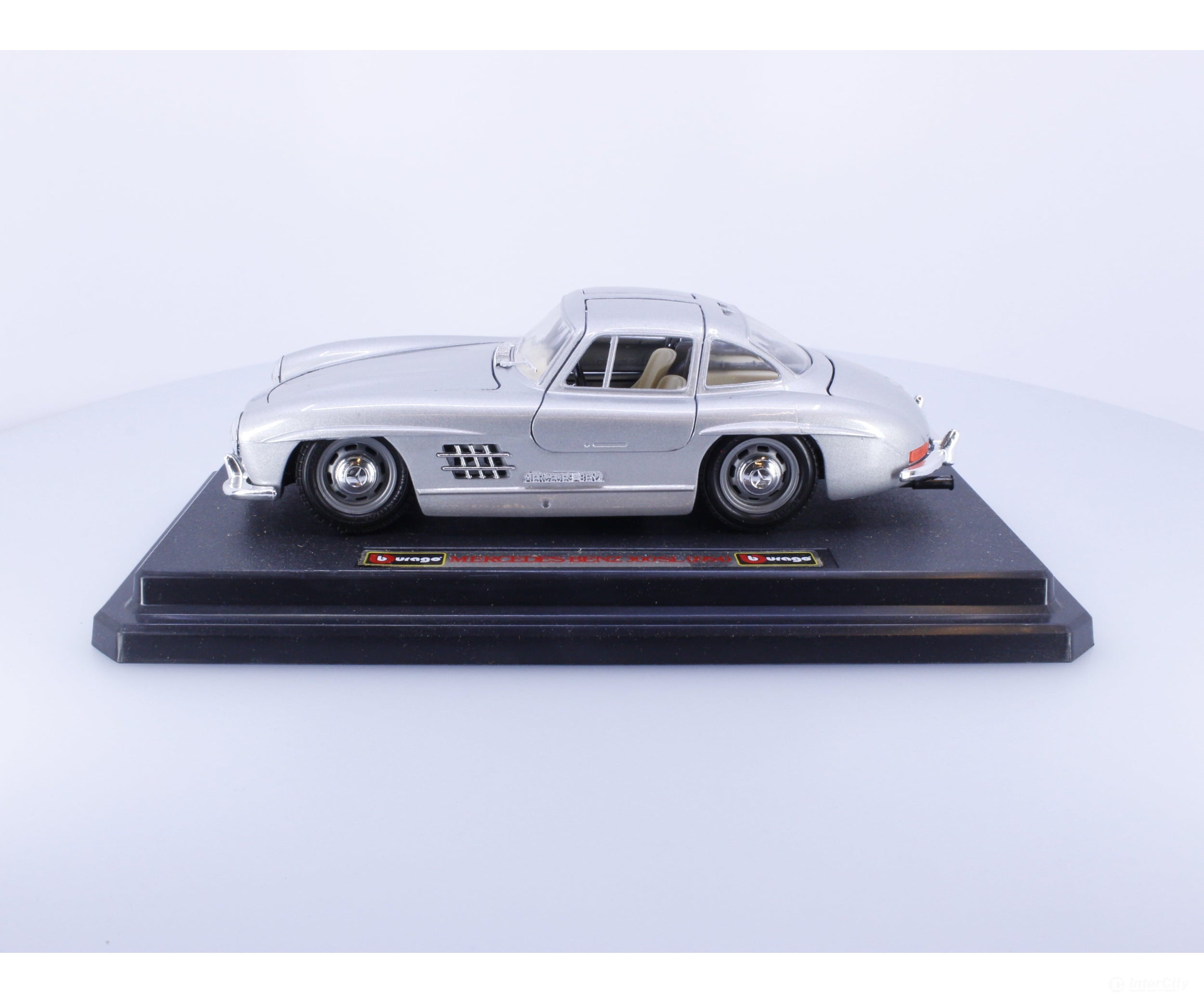 Burago 0522 Mercedes Benz 300 SL 1954 Cars & Trucks