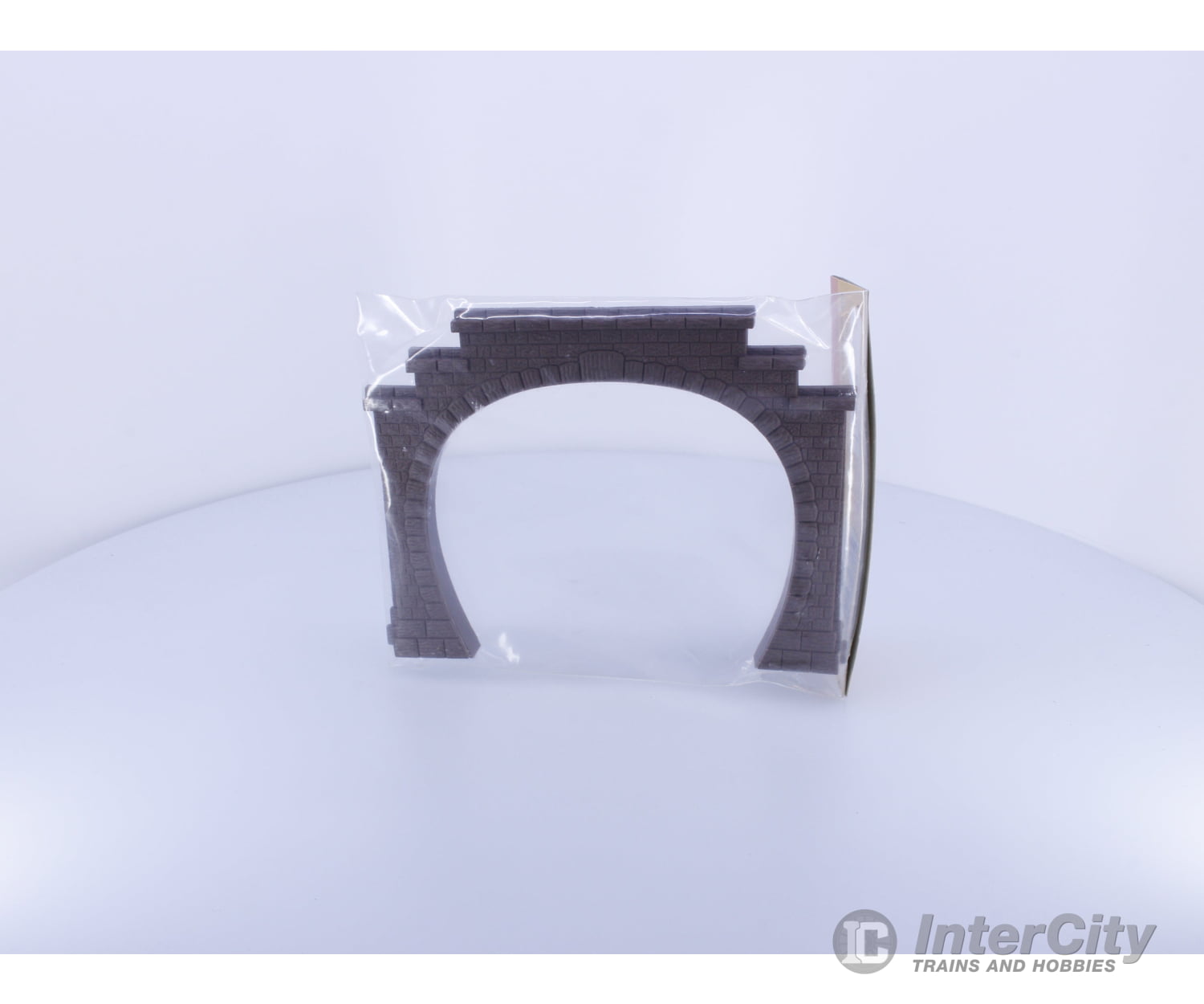 Busch 7027 HO Double Track Tunnel Portals 2 Pack (#1) Tunnels & Bridges