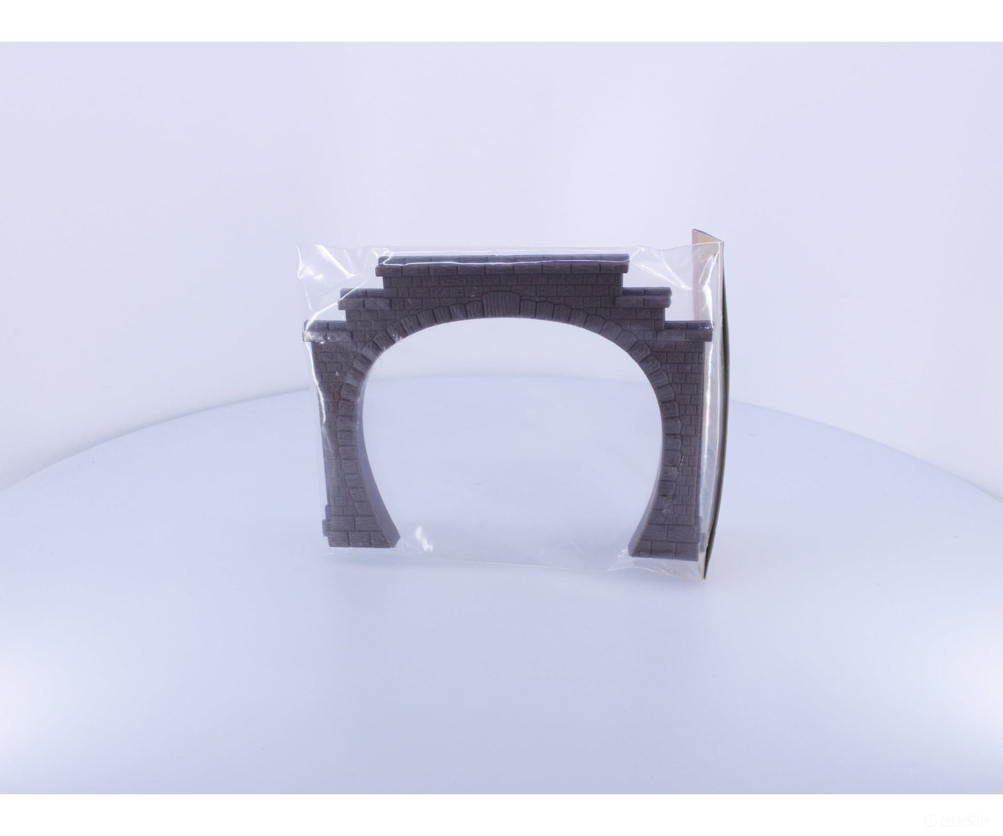 Busch 7027 HO Double Track Tunnel Portals 2 Pack (#1) Tunnels & Bridges