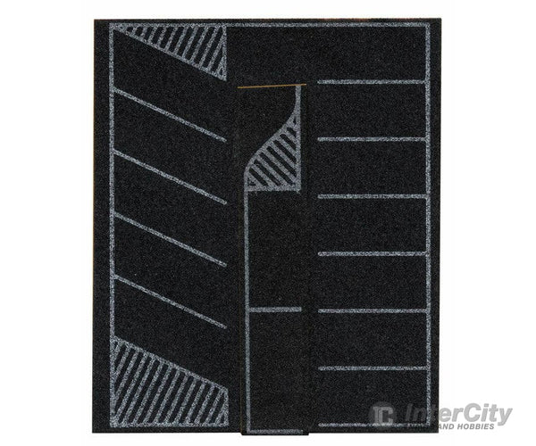 Busch N 7077 Parking Lot - 4-3/4 x 4’’ 12 x 10cm Roads & Streets