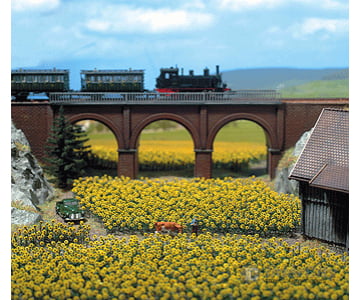 Busch N 8103 Sunflower Field Pkg(96) Plus Bases Other Scenery