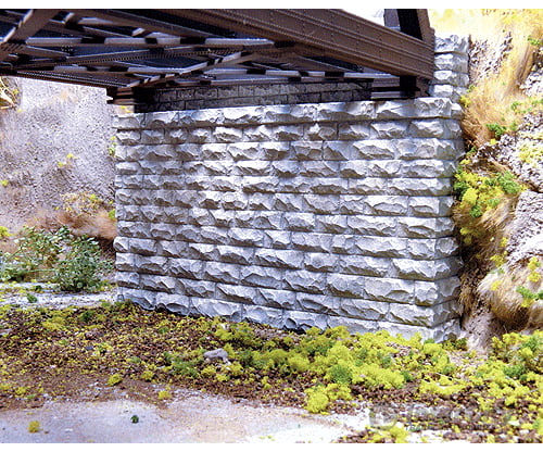 Chooch Enterprises N 9850 Double-Track Cut Stone Bridge Abutment -- 2-3/4 X 5/8 2-1/4 7 1.6 5.7Cm