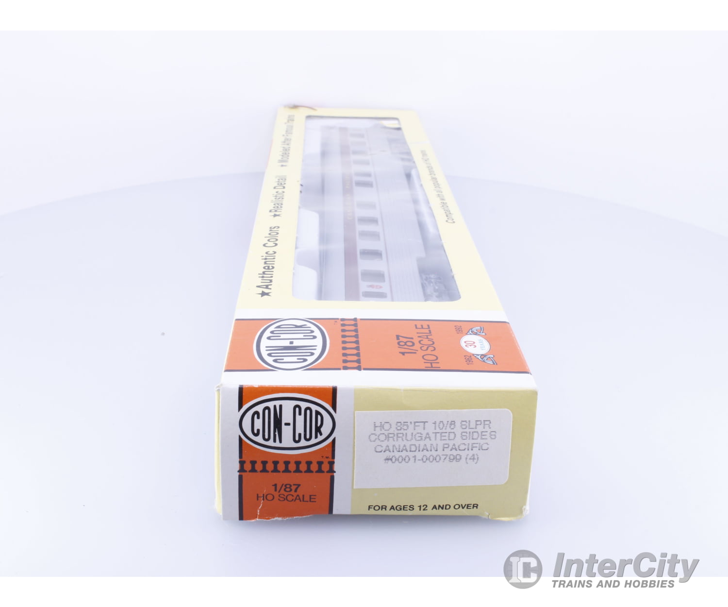 Con Cor 0001-000799 HO 85’ 10/6 Sleeper with Corrugated Sides Canadian Pacific (CP) Bell Manor Passenger Cars