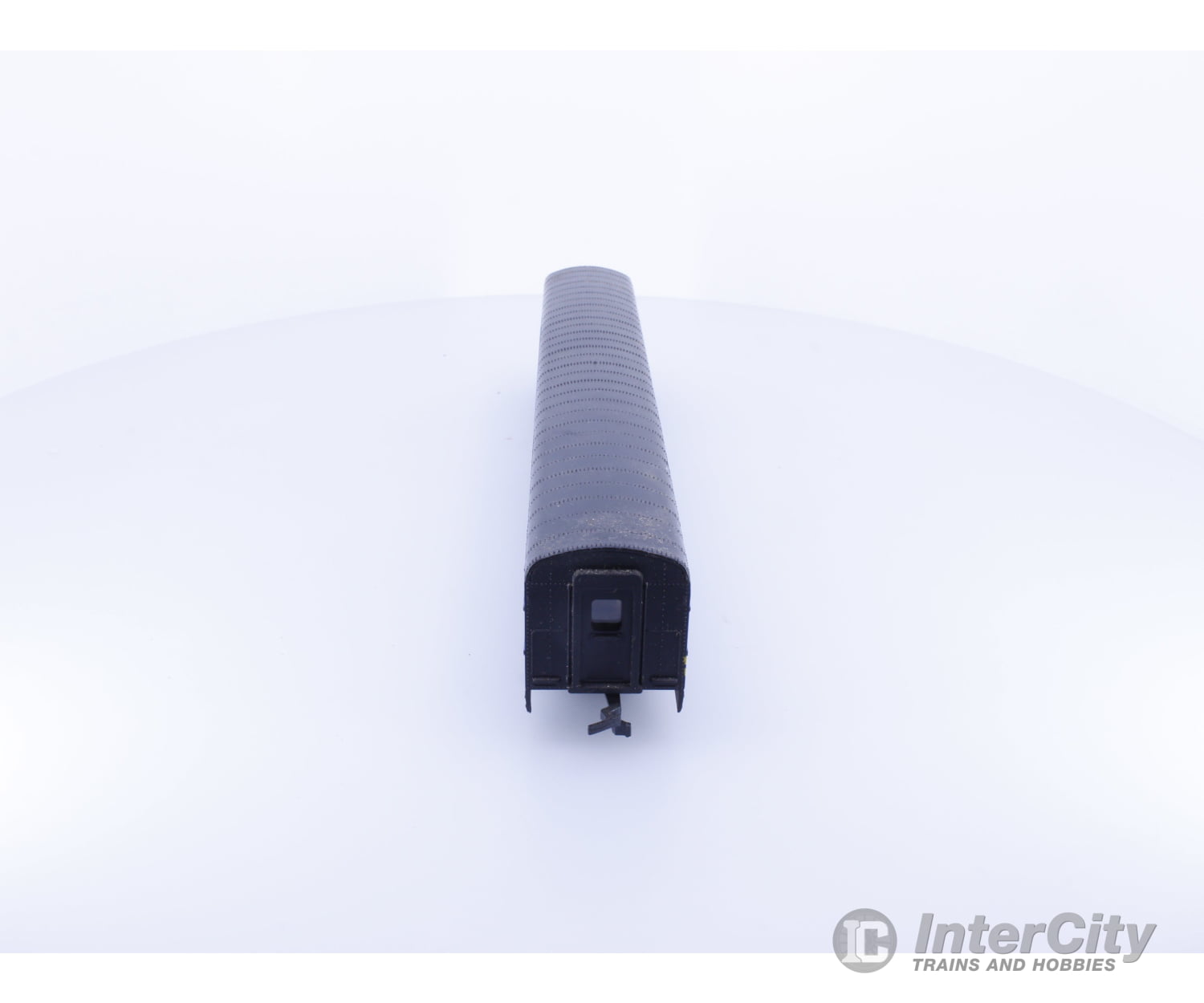 Con Cor 0001-000992 HO 72’ Pullman Sleeper Via Rail (VIA) Diamond Lake Passenger Cars