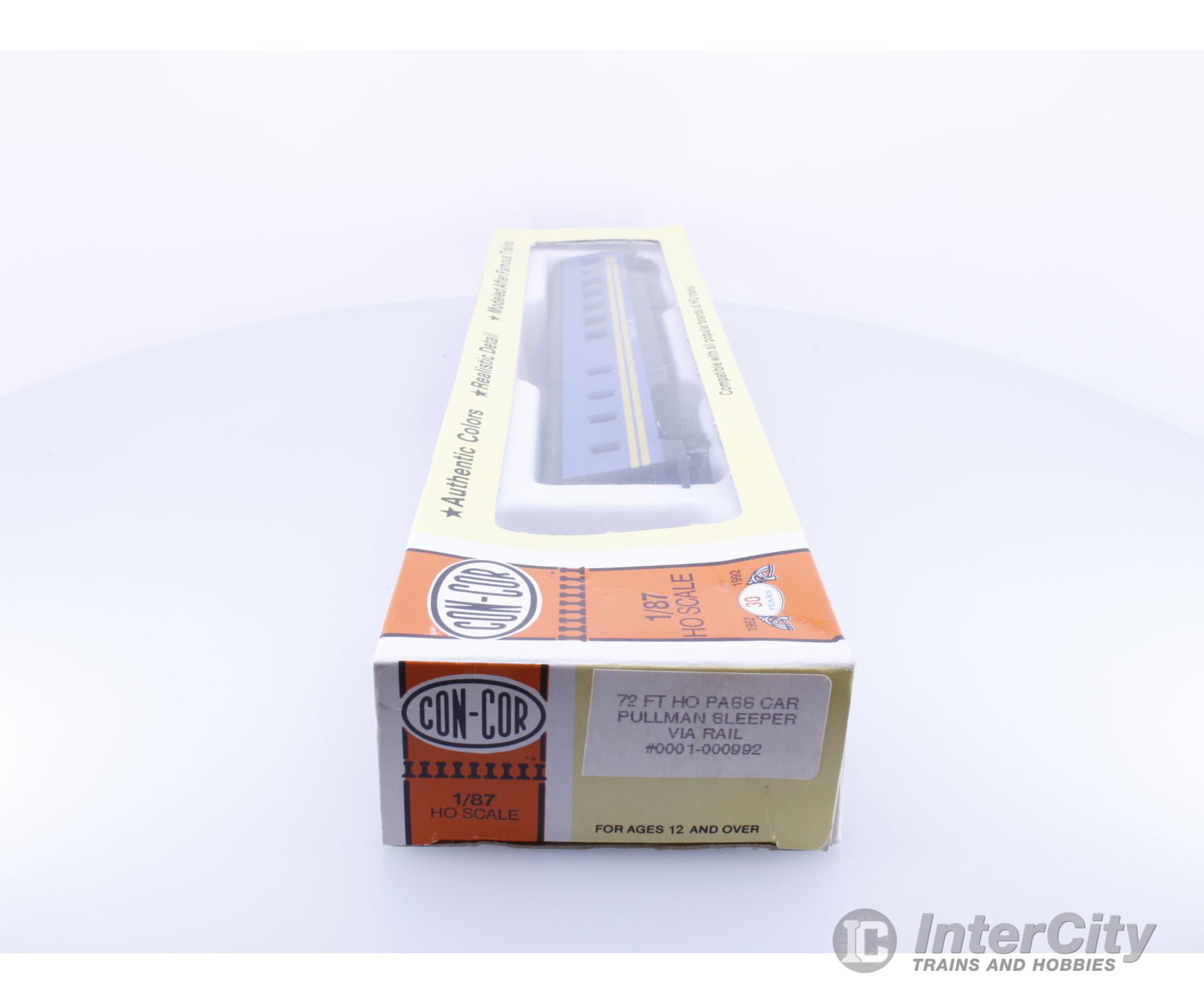 Con Cor 0001-000992 HO 72’ Pullman Sleeper Via Rail (VIA) Diamond Lake Passenger Cars