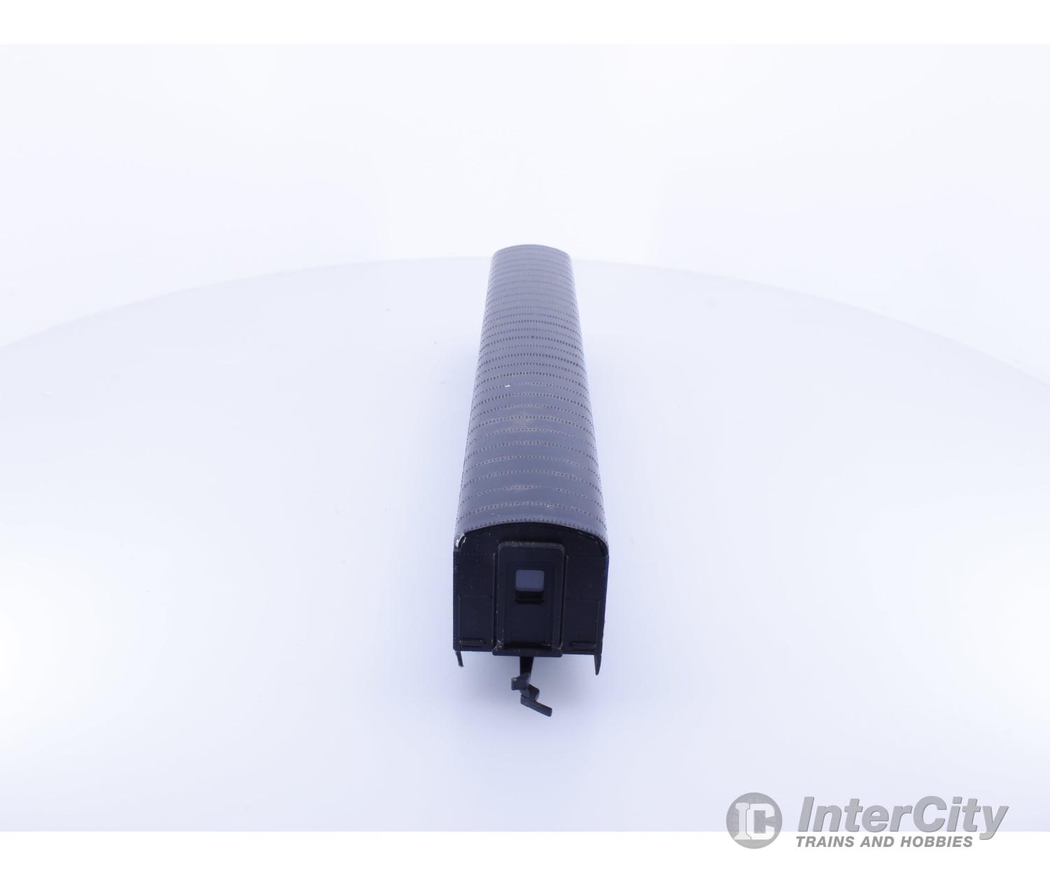 Con Cor 0001-001012 HO 72’ Passenger Diner Car Via Rail (VIA) Riverview Passenger Cars