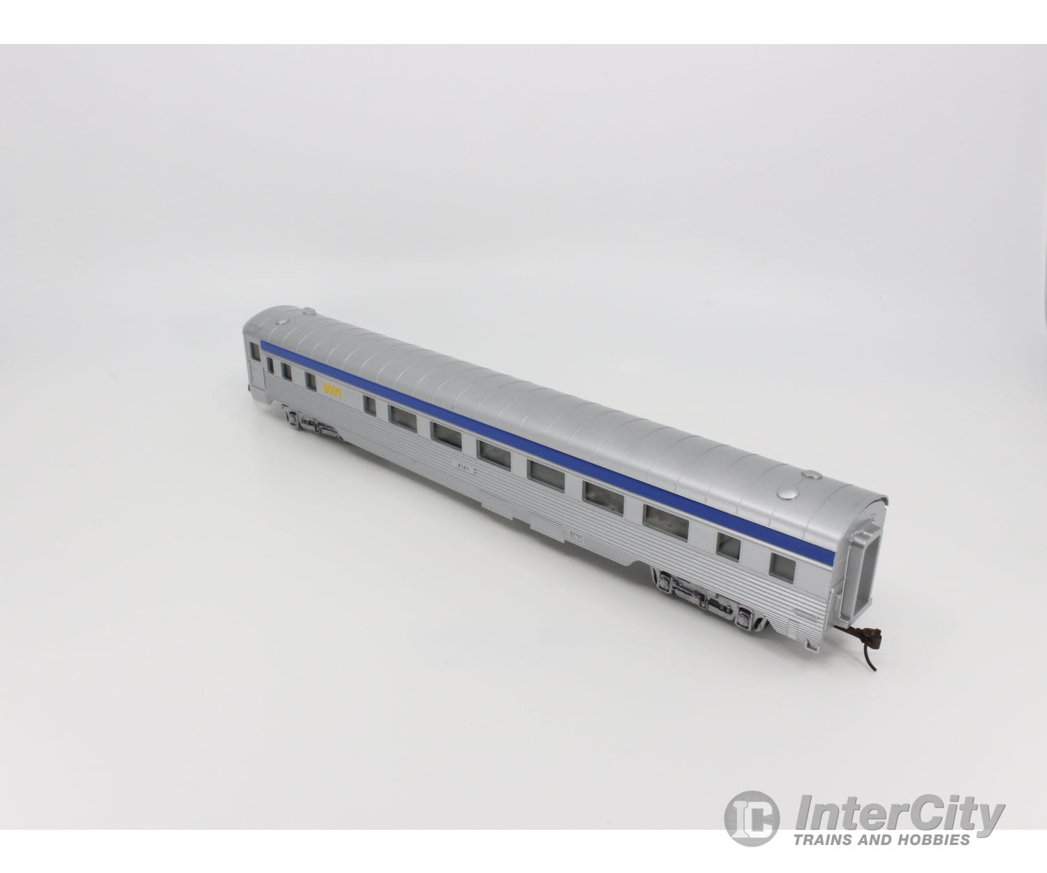 Con Cor 0001-070111 Ho 85’ Coach Corrugated Sides Passenger Car Via Rail (Via) 8101 Cars