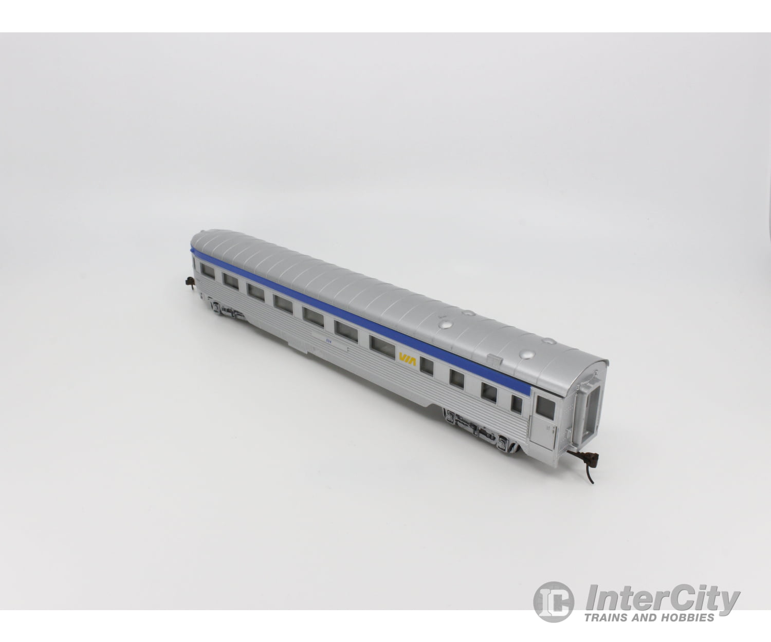 Con Cor 0001-073111 Ho 85’ Reg. Obs R.t.r. Corrugated Sides Passenger Car Via Rail (Via) 304 Cars