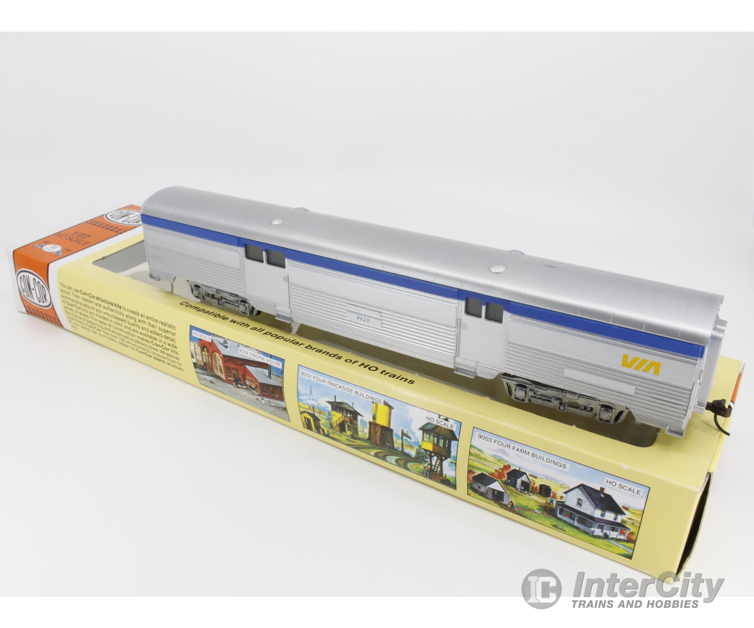 Con Cor 0001-074111 Ho R.t.r. Corrugated Sides Passenger Car Via Rail (Via) 8620 Cars