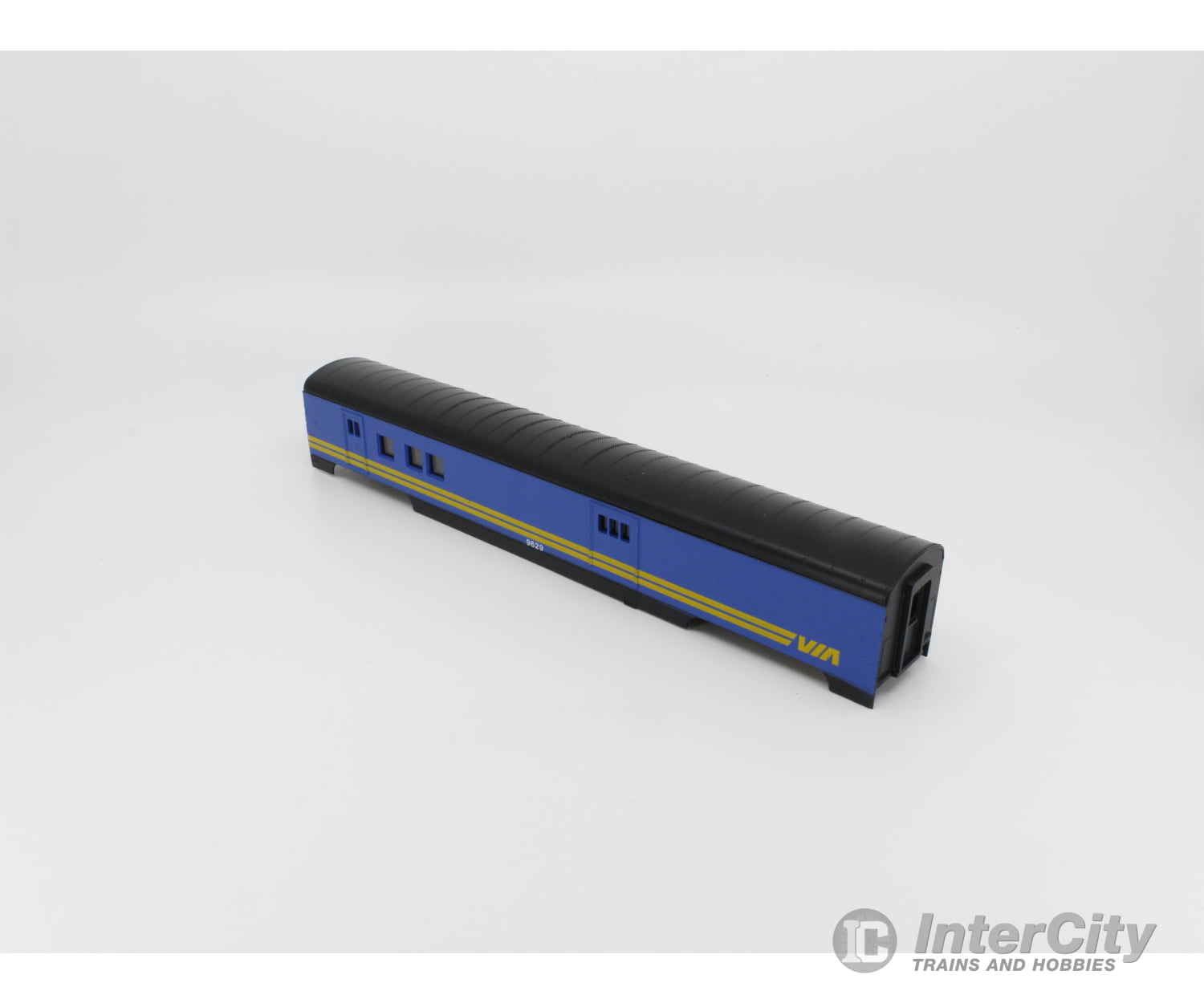 Con Cor 0001-0932 Ho 72 Ft Rpo/Baggage Passenger Car Kit Via Rail (Via) 9629 Cars