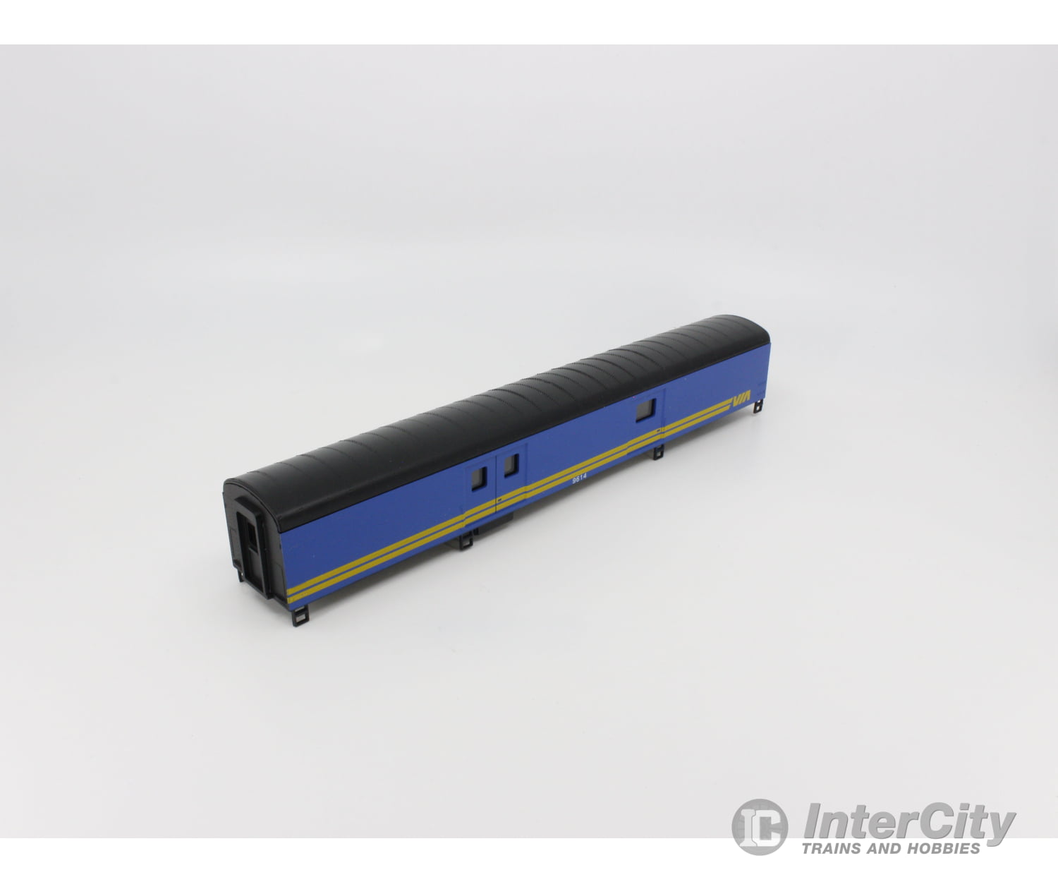 Con Cor 0001-1032 Ho 72 Ft Baggage Passenger Car Kit Via Rail (Via) 9614 Cars