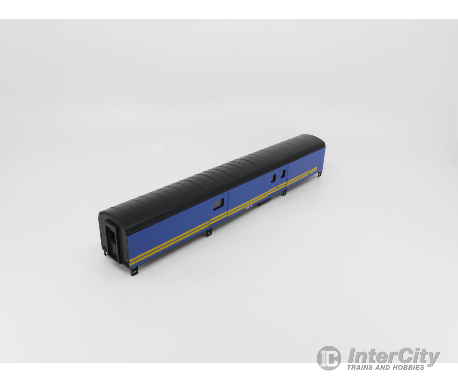 Con Cor 0001-1032 Ho 72 Ft Baggage Passenger Car Kit Via Rail (Via) 9614 Cars