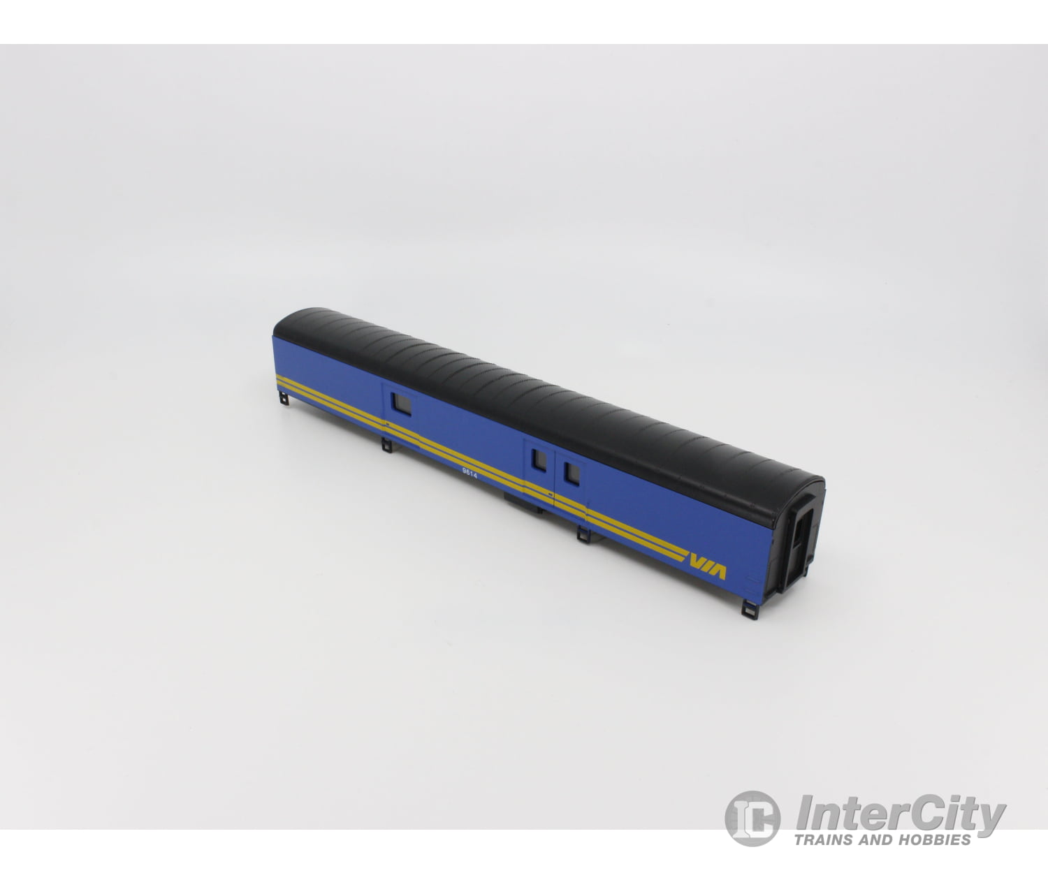 Con Cor 0001-1032 Ho 72 Ft Baggage Passenger Car Kit Via Rail (Via) 9614 Cars