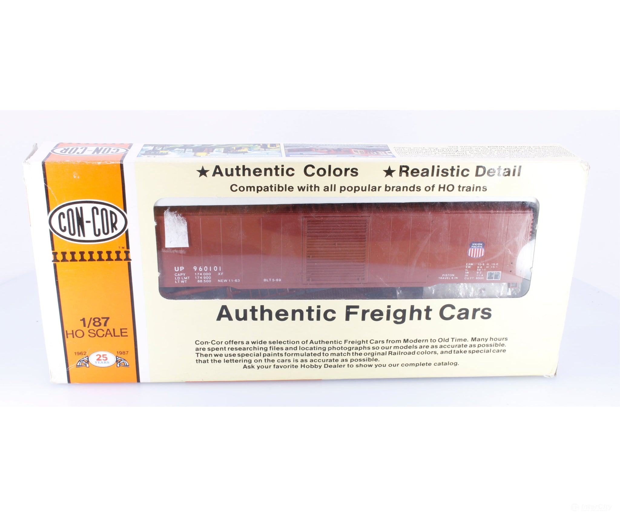 Con Cor 0001-553-10 HO 60’ Single Door Box Car Kit Union Pacific (UP) 960101 - Freight Cars