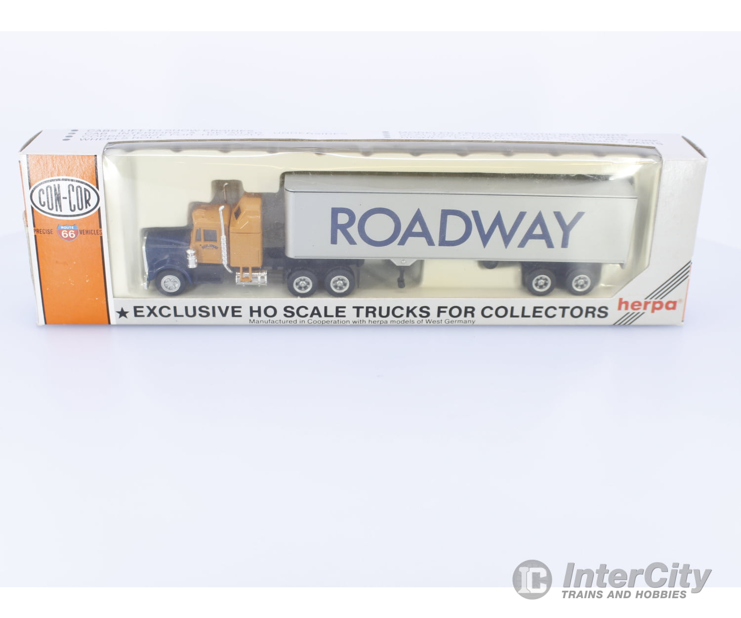 Con Cor 0004-001005 HO Tractor And Trailer Roadway Express Vehicles