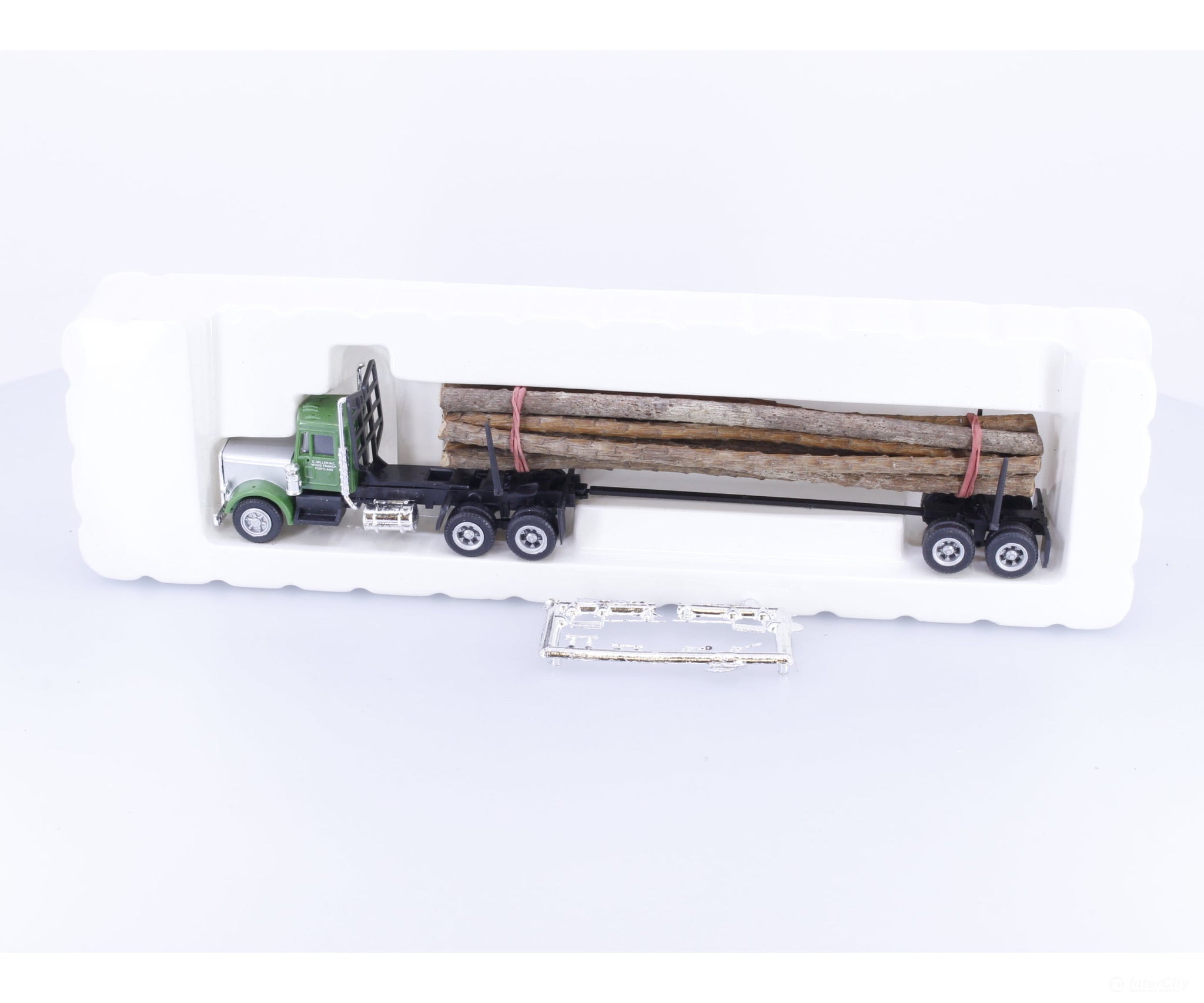 Con Cor 0004-001006 HO Tractor & Log Trailer Miller Trucking #1 - Vehicles