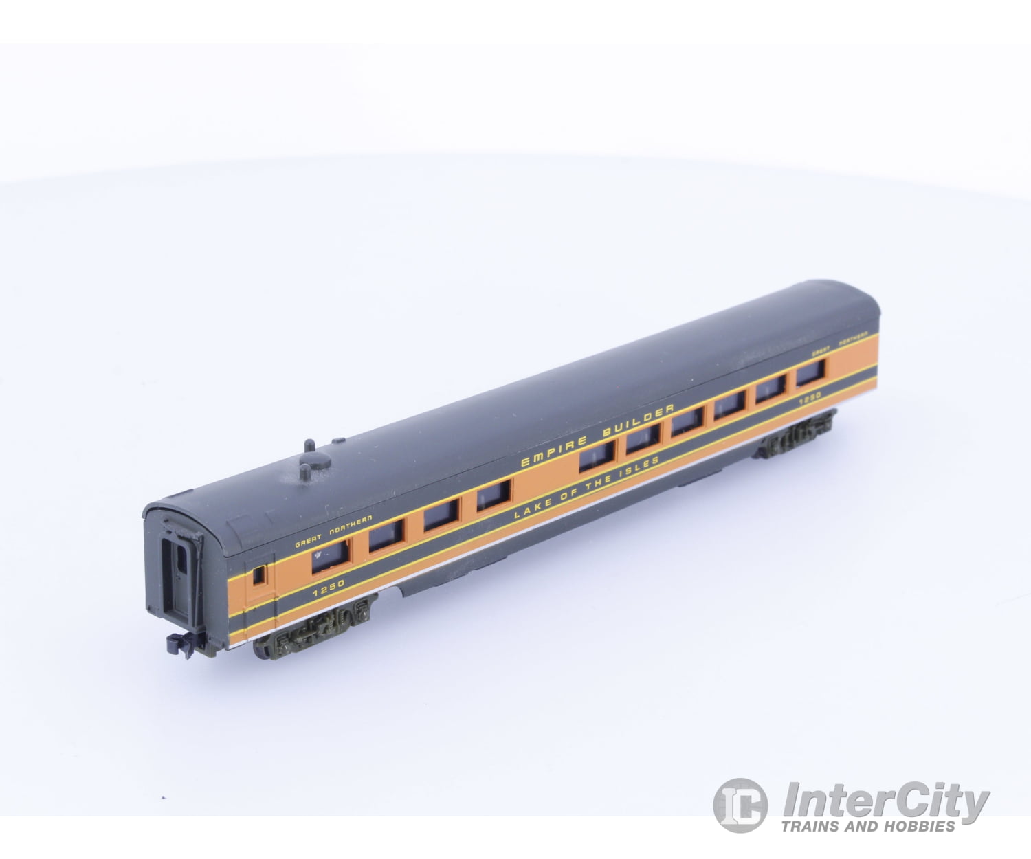 Con Cor 1250 N Empire Builder Passenger Coach Great Northern (GN) Lake of the Isles 1250 Passenger Cars