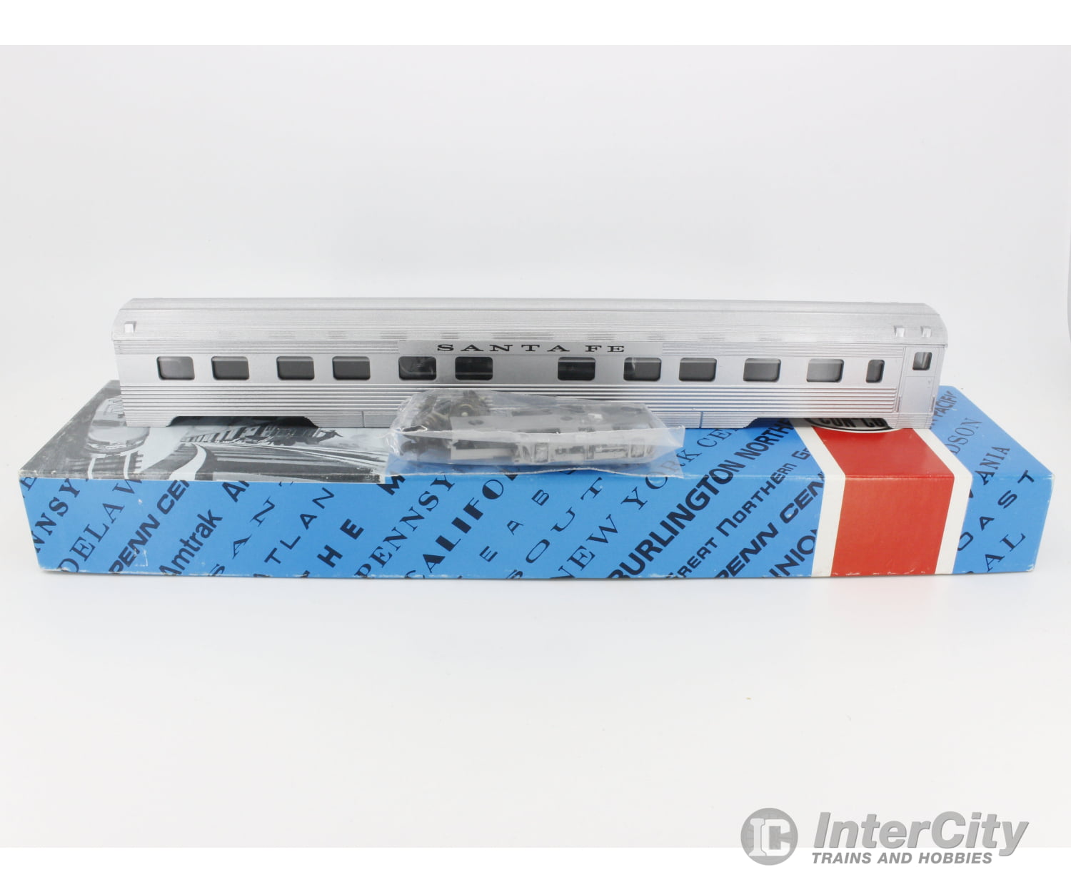 Con Cor 792 Ho 10/6 Sleeper Passenger Car Santa Fe (Sf) (#2) Cars