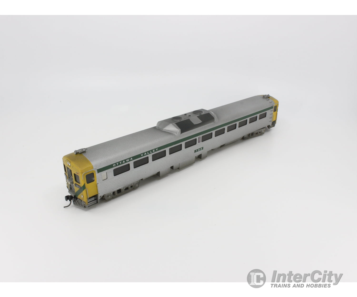 Custom Brass De-111 Ho Rail Diesel Passenger Car (Painted As Ottawa Valley) 102 Cars