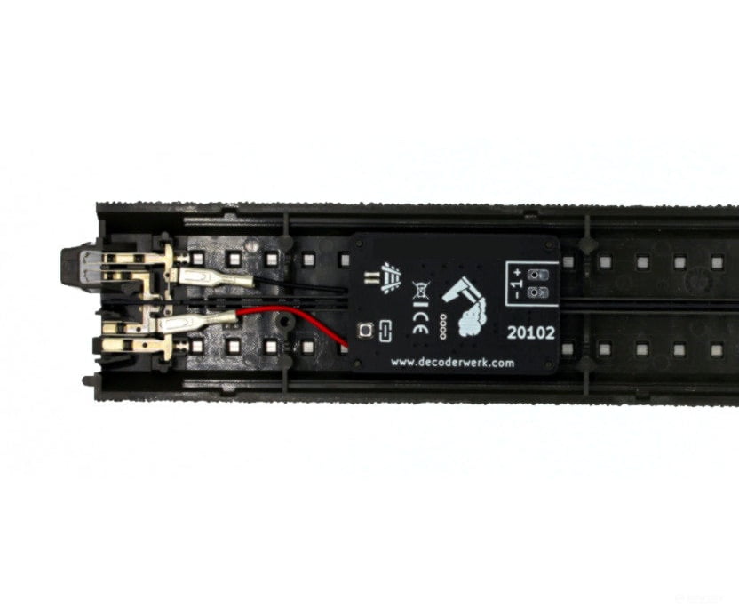 Decoderwerk 20102 C-Track switching decoder for Märklin and Trix C-Track uncoupling tracks (DCC + Motorola)