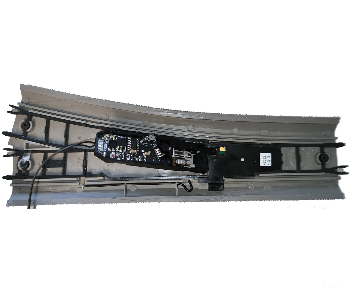 Decoderwerk 80101 Motorized digital turnout drive for RocoLine track with roadbed RailCom (DCC + Motorola) - Track
