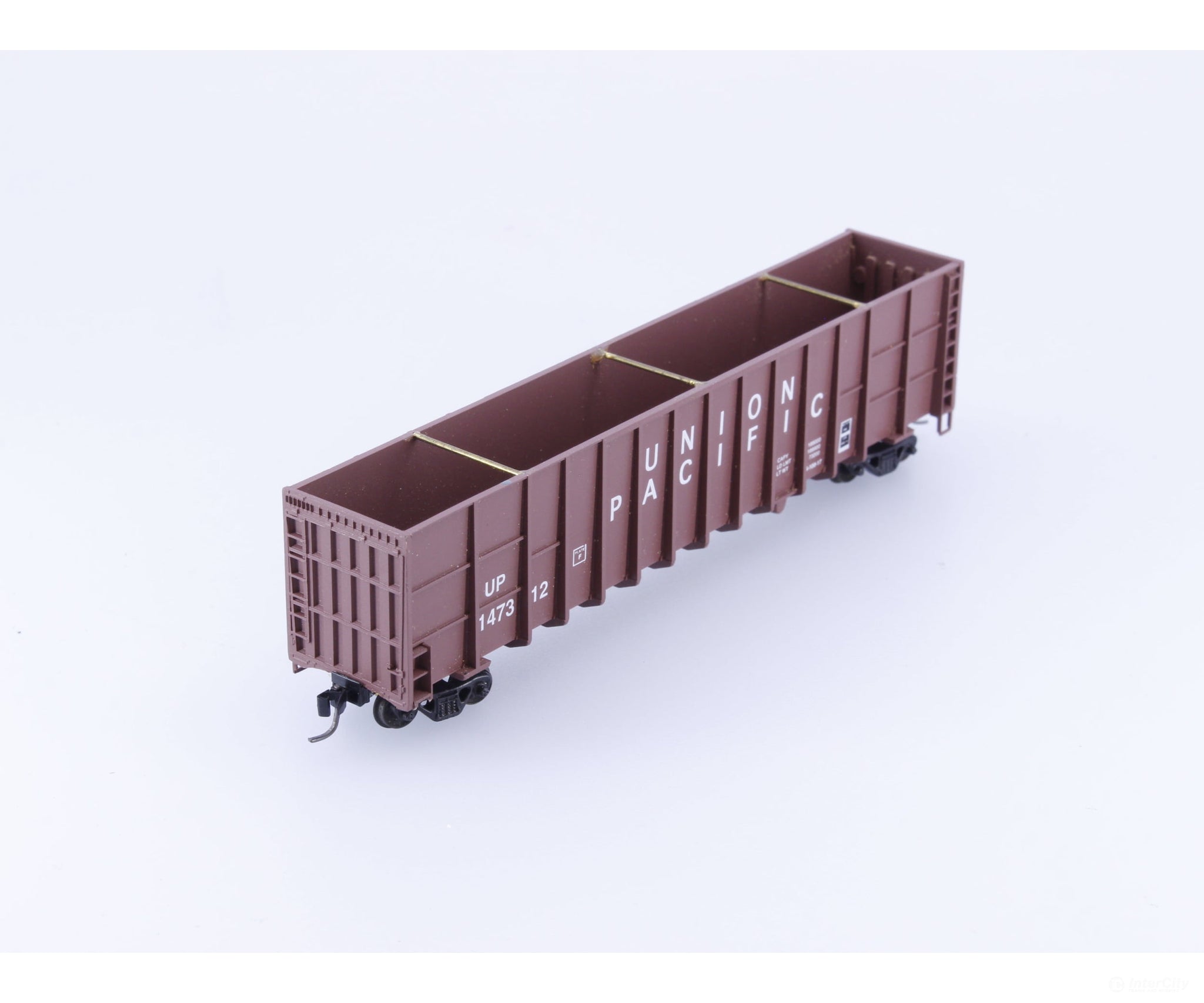 Deluxe Innovations 10020 N Gunderson Hi-Side Wood Chip Car Union Pacific (UP) 147312 (#1) - Freight Cars