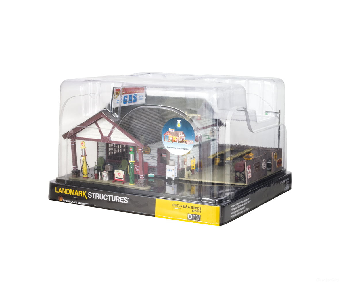 Design Preservation Models 5849 Ethyl’s Gas & Service (Lit) O Scale Structures