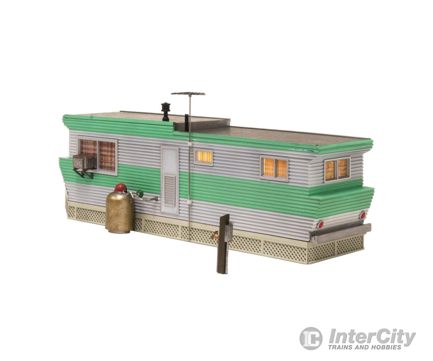 Design Preservation Models 5861 Grillin’ & Chillin’ Trailer (Lit) O Scale Structures