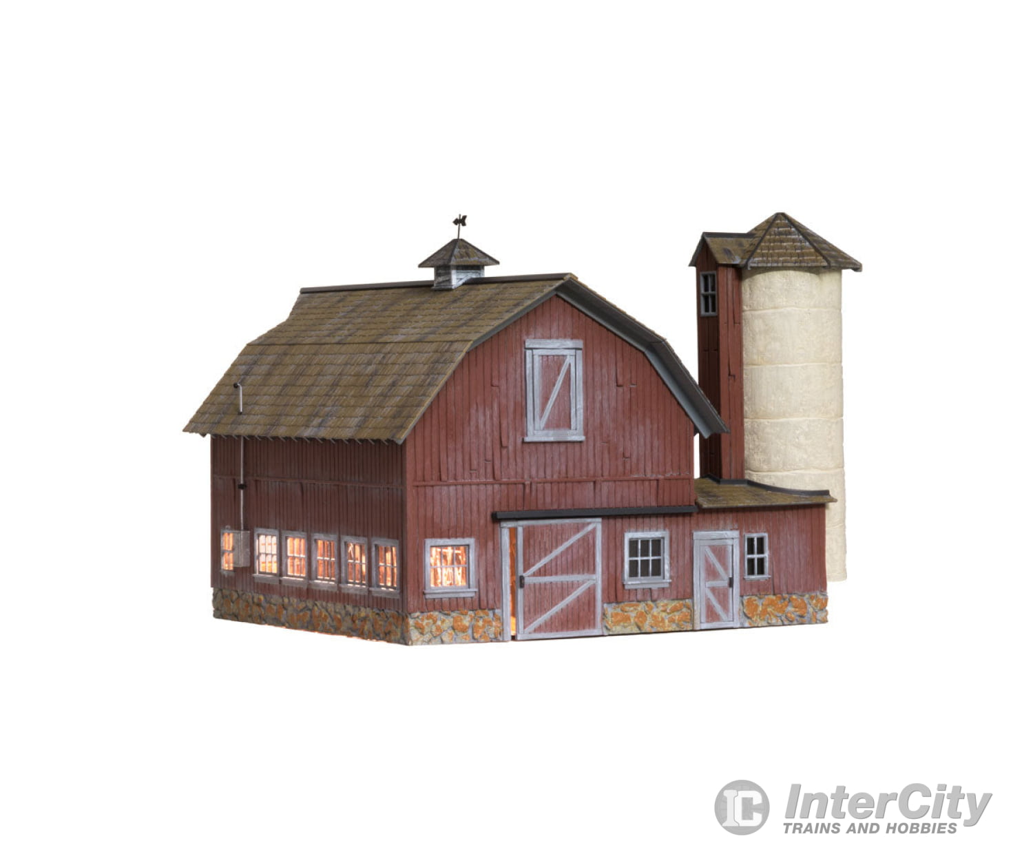 Design Preservation Models 5865 Old Weathered Barn (Lit) O Scale Structures