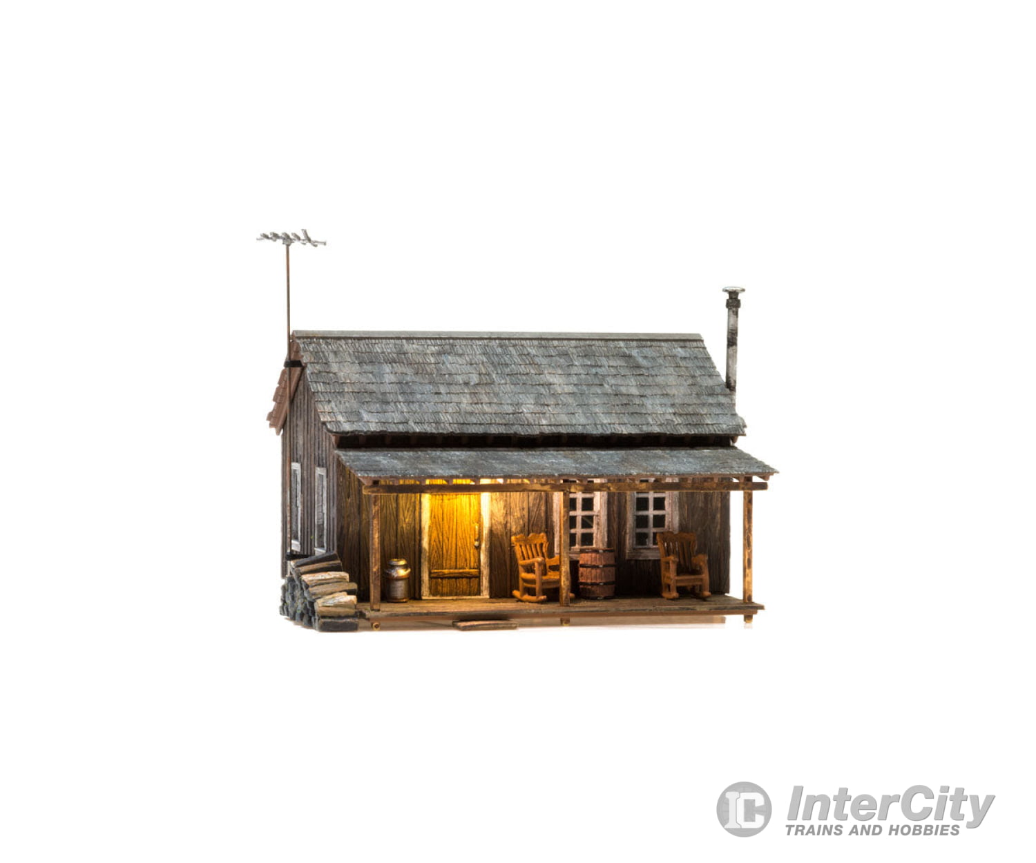 Design Preservation Models 5869 Rustic Cabin (Lit) O Scale Structures