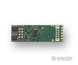 Digitrax DH165L0 Plug N' Play Decoder w/SoundBug(TM) Socket -- For Walthers & Life-Like Locomotives w/8-Pin Decoder Socket - Default Title (IC-245-DH165L0)