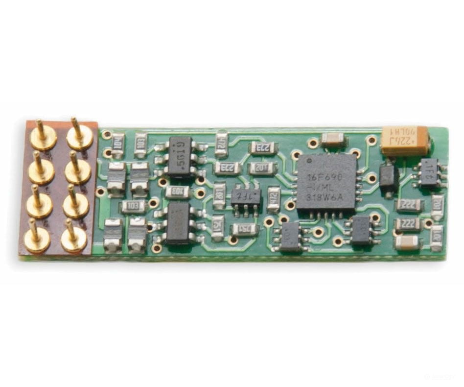 Digitrax DN146IP DN146IP Series 6 Control Decoder for N & HO -- 8-Pin Integrated Plug 1.158 x .386 x .115" - Default Title (CH-245-DN146IP)