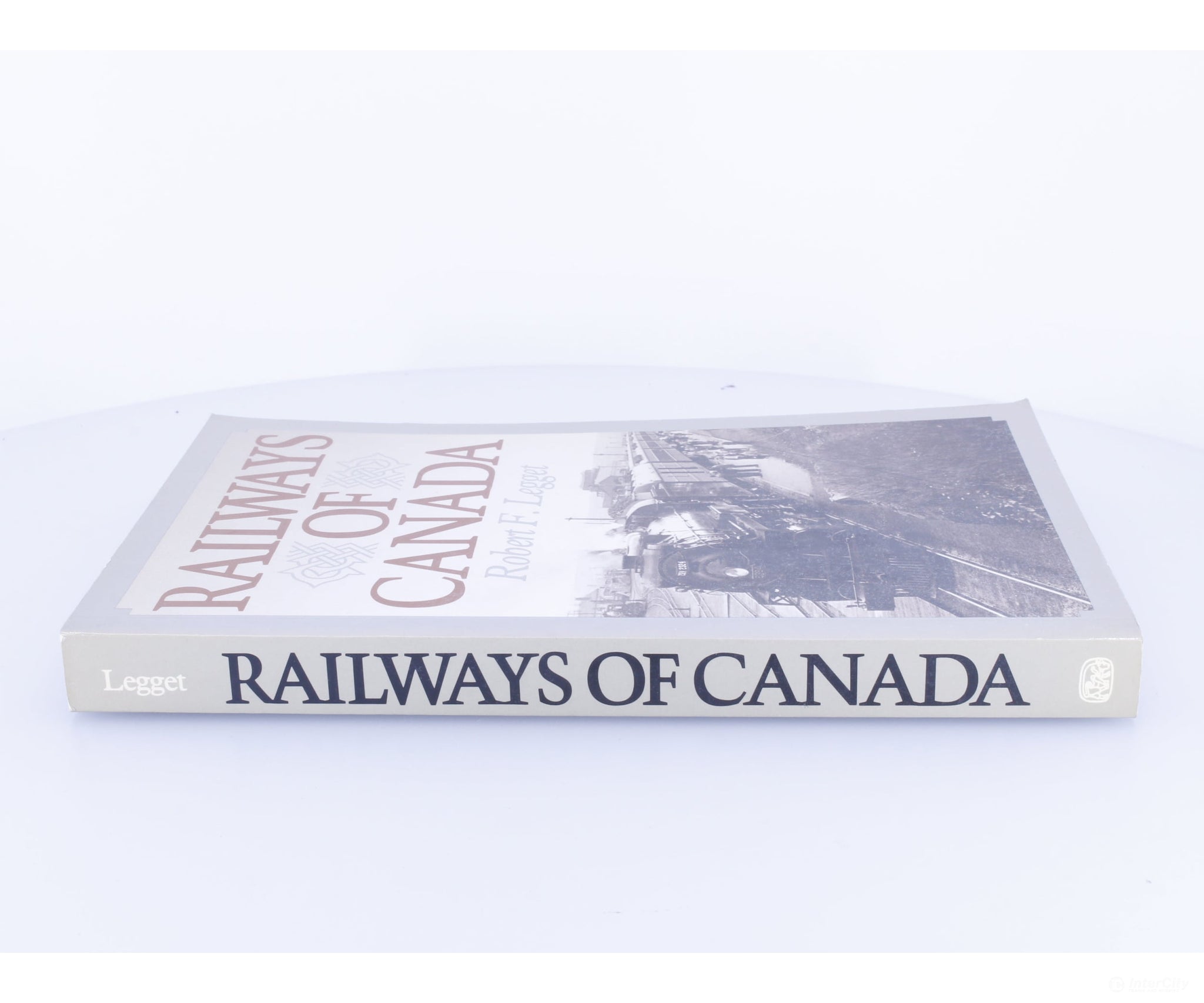 Douglas & McIntyre 269-9 Railways of Canada Robert F. Legget - Books