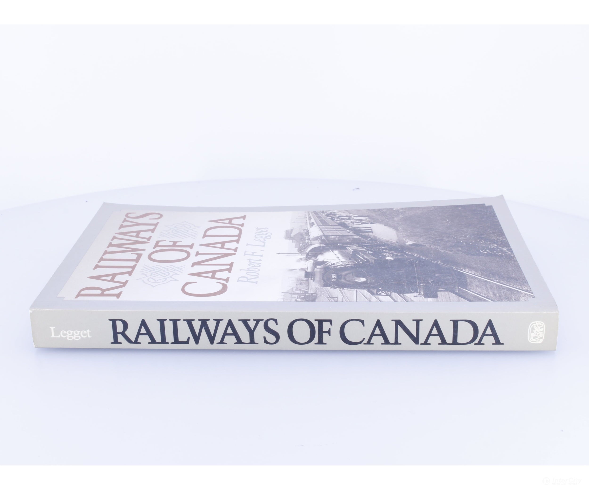 Douglas & McIntyre 269-9 Railways of Canada Robert F. Legget - Books