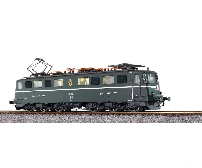 ESU 31530 H0 AE6/6 Electric Locomotive11402 Uri SBB Dark green Era IV prototype around 1979 LokSound Pantograph DC/AC