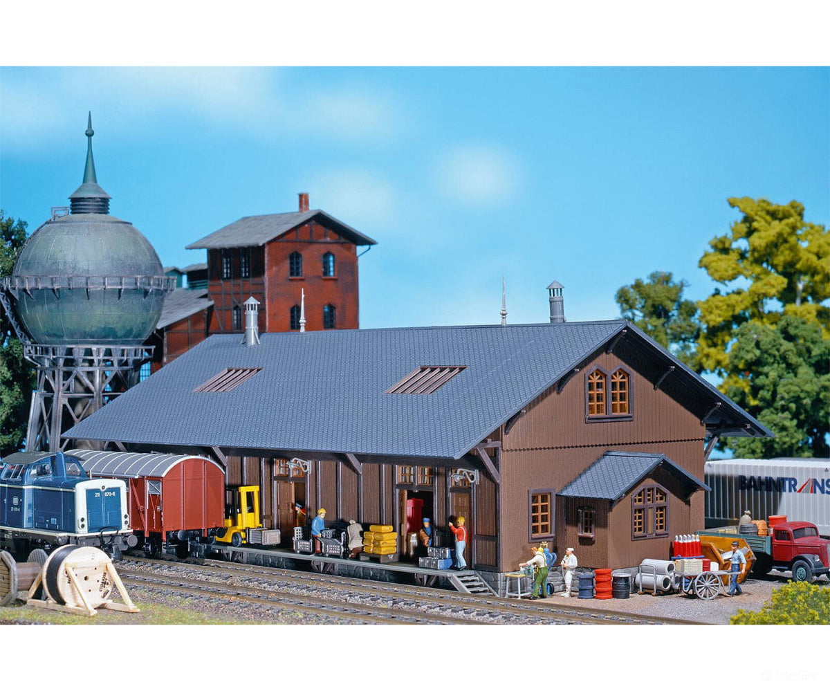 Faller 120153 HO Goods shed Balingen - Structures