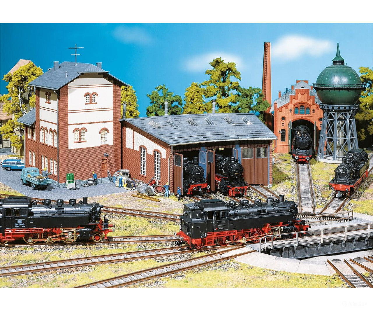 Faller 120176 Ho 3-Stall Roundhouse Structures