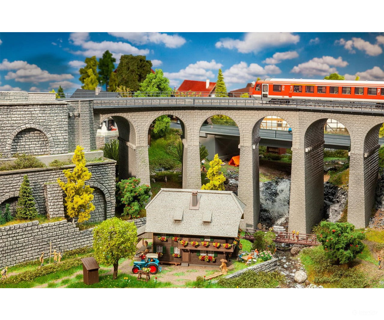 Faller 120466 Ho Viaduct Set Two-Track Curved Tunnels & Bridges