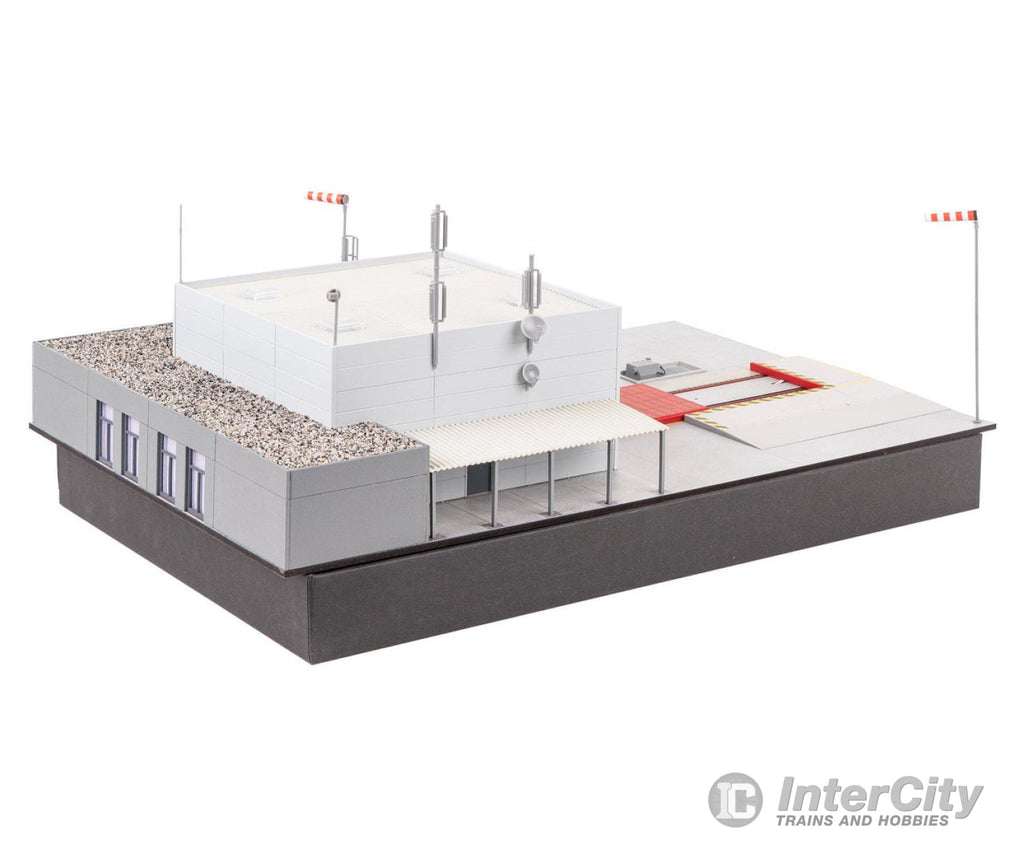 Faller 130158 Ho Air Rescue Station Structures