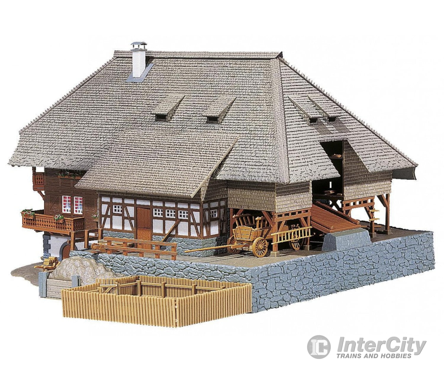 Faller 130366 Ho Black Forest Farmyard Structures