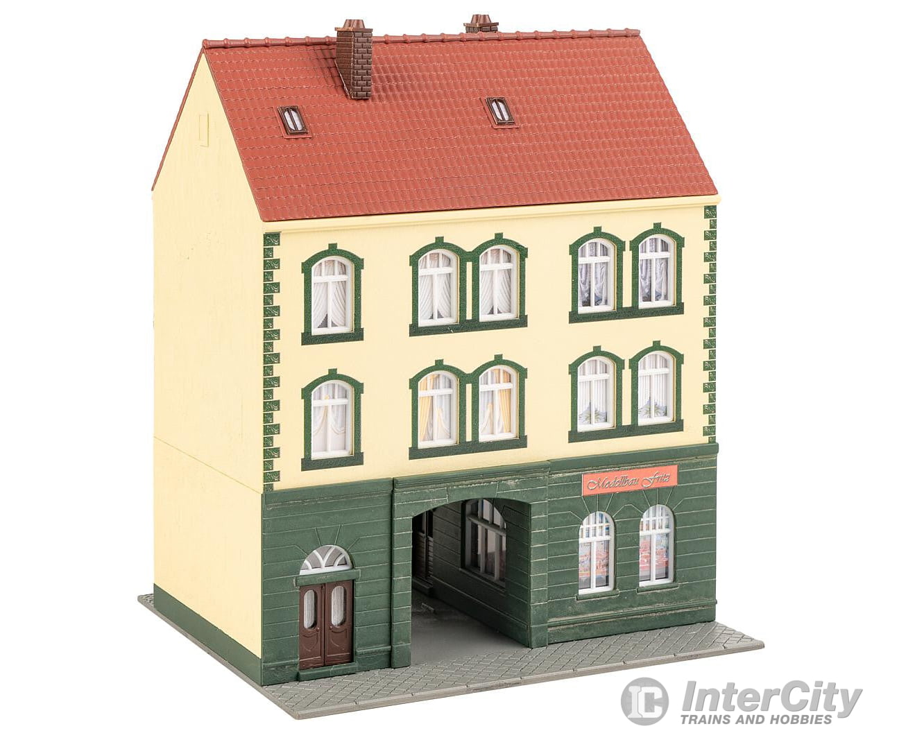 Faller 130628 Ho Town House With Model-Making Shop Structures