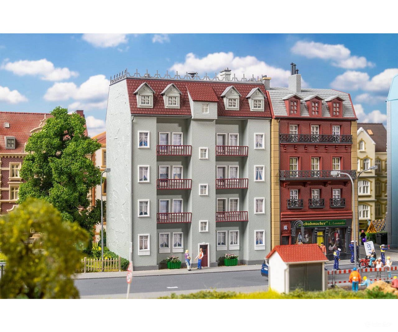Faller 130751 HO Pritzwalk Residential building - Structures