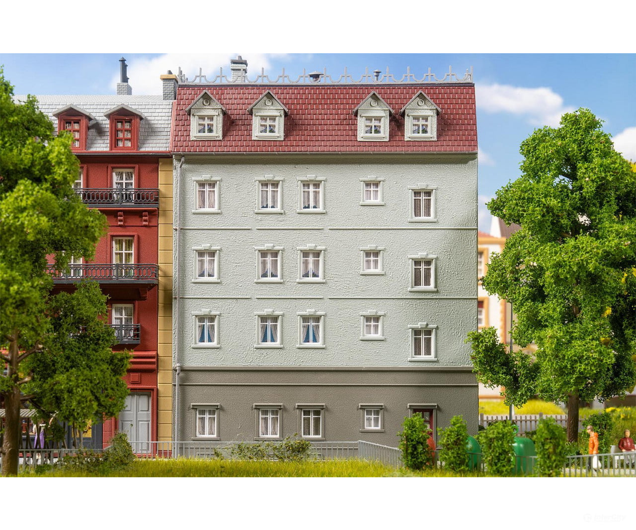 Faller 130751 HO Pritzwalk Residential building - Structures