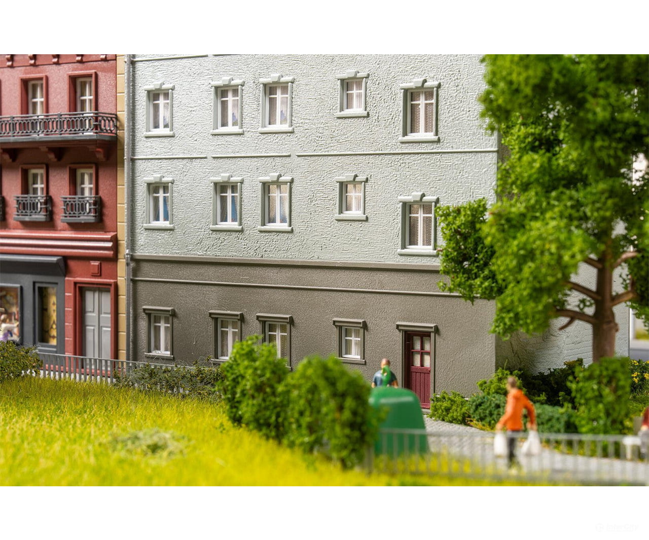 Faller 130751 HO Pritzwalk Residential building - Structures
