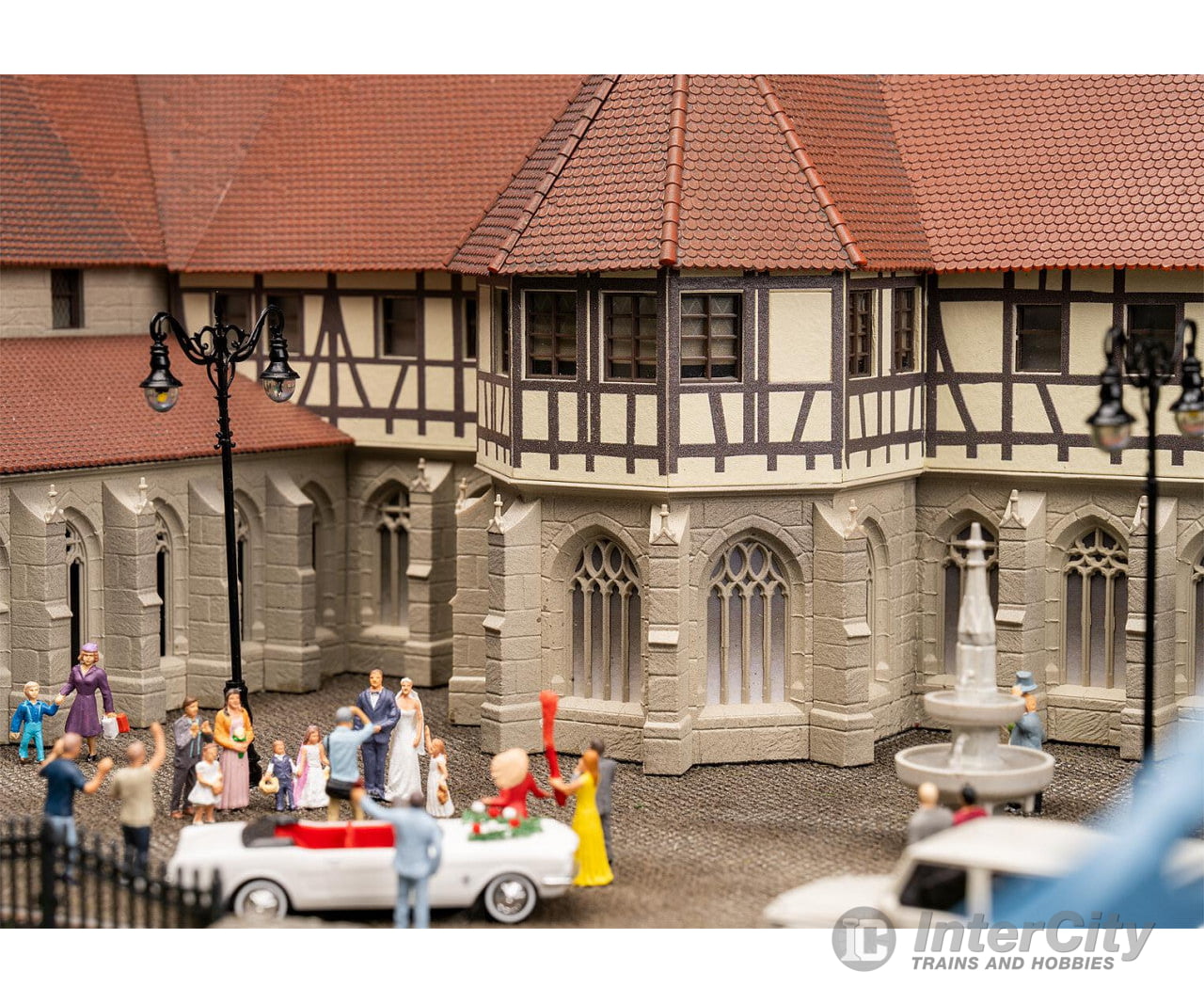 Faller 130827 HO Old abbey with cloister Structures