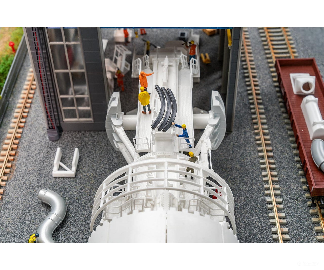Faller 130897 HO Tunnel boring machine under construction Structures