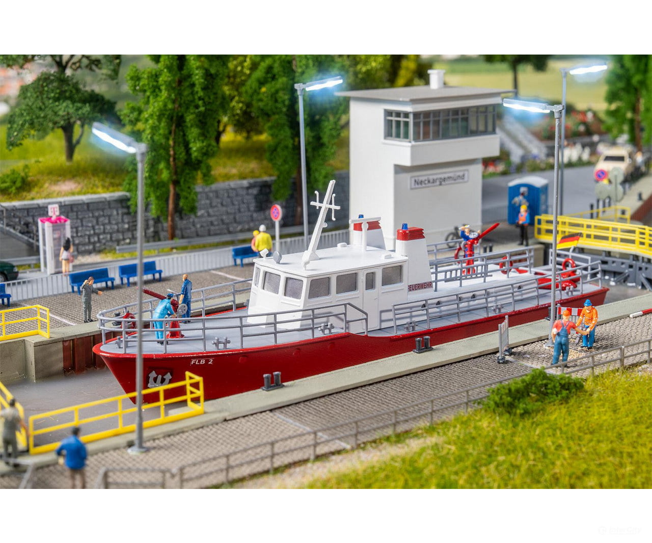 Faller 131016 HO Fire boat - Cars & Trucks