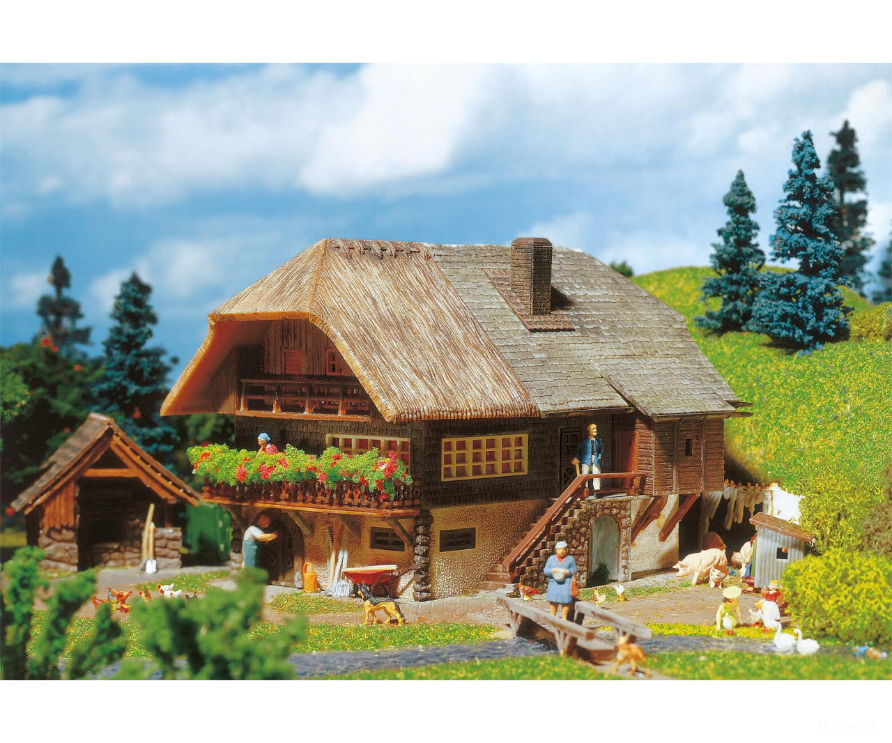 Faller 131324 HO Black Forest farmhouse Structures