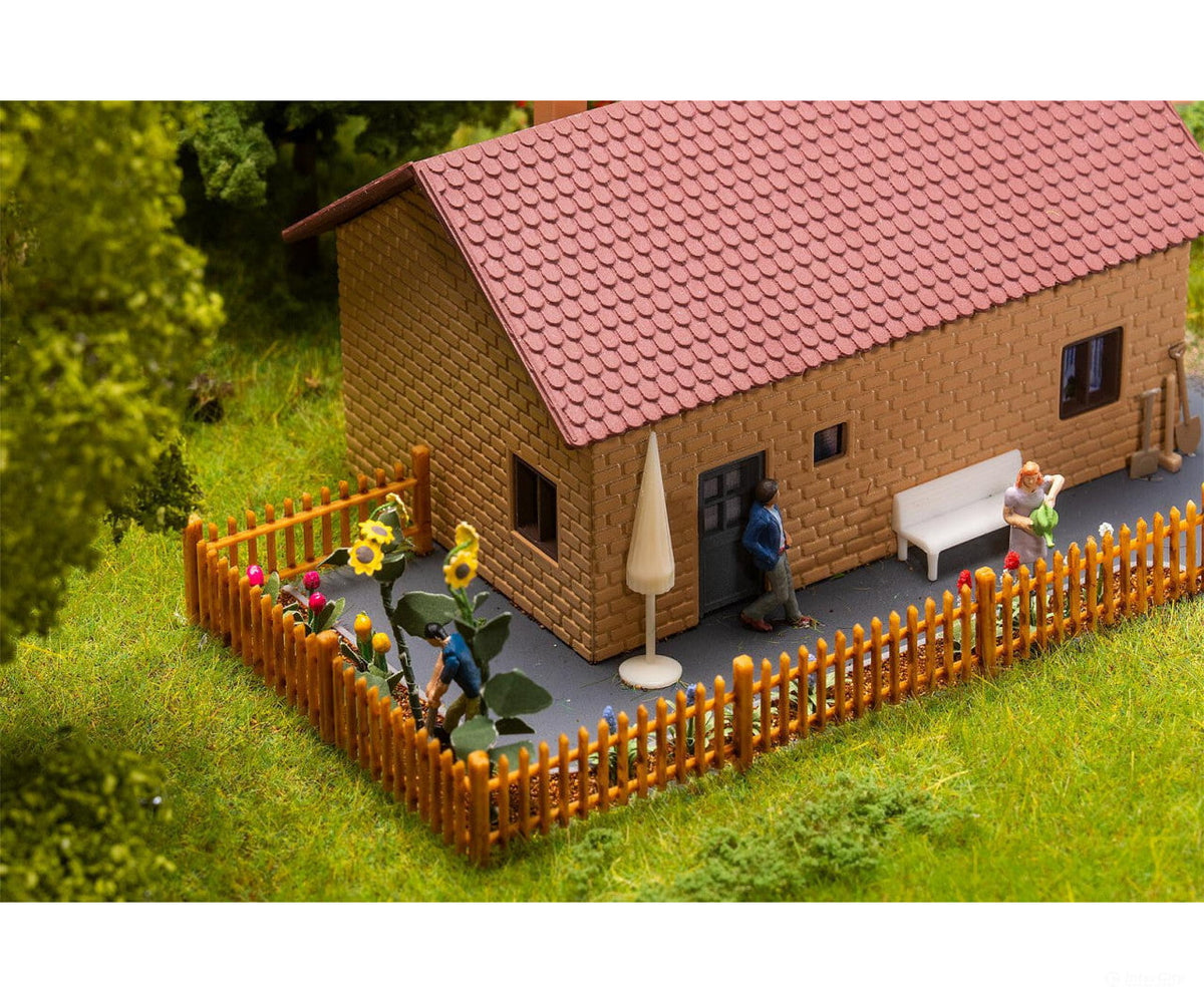 Faller 131325 HO Small house - Structures