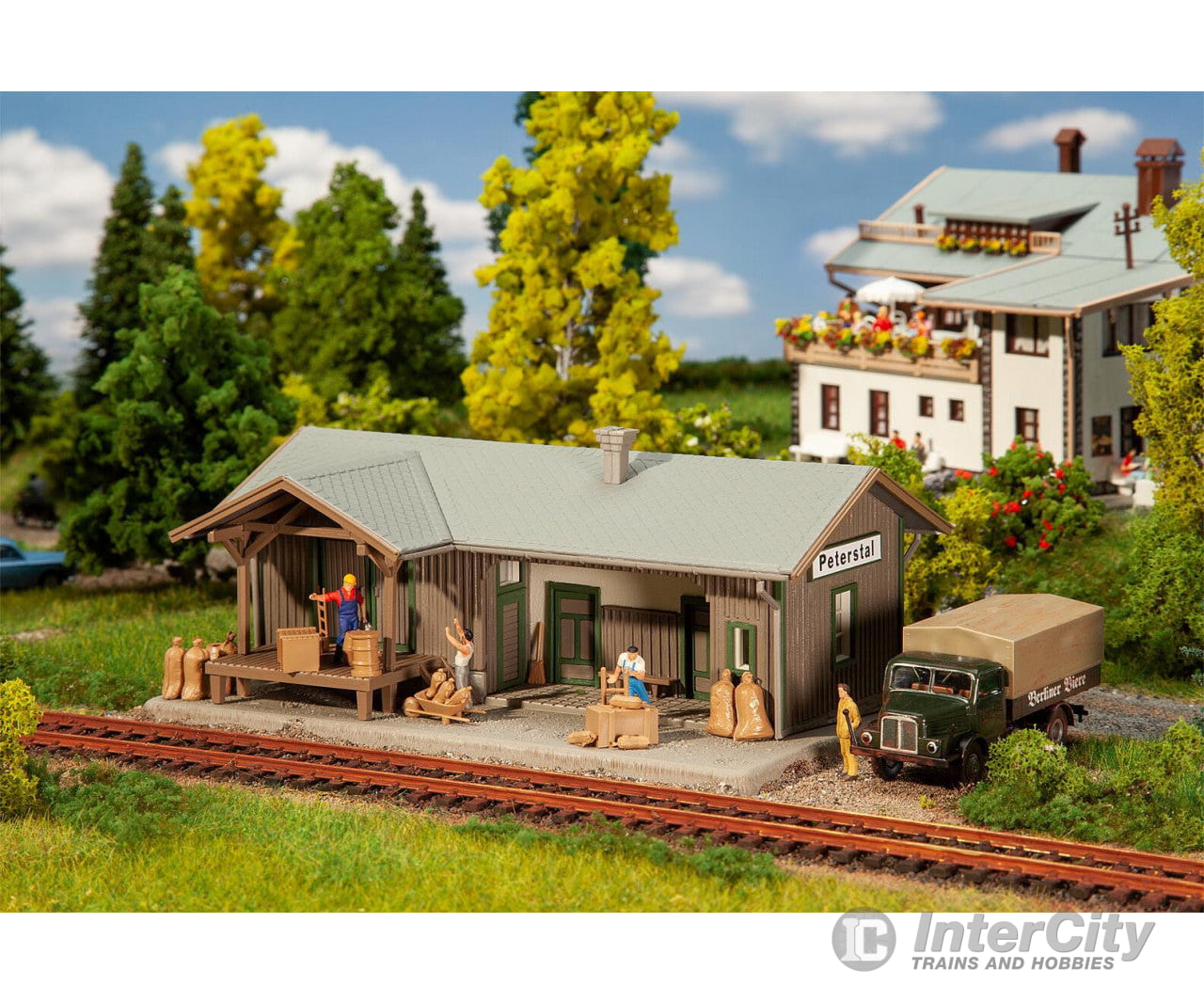 Faller 131394 HO Peterstal Wayside station Structures
